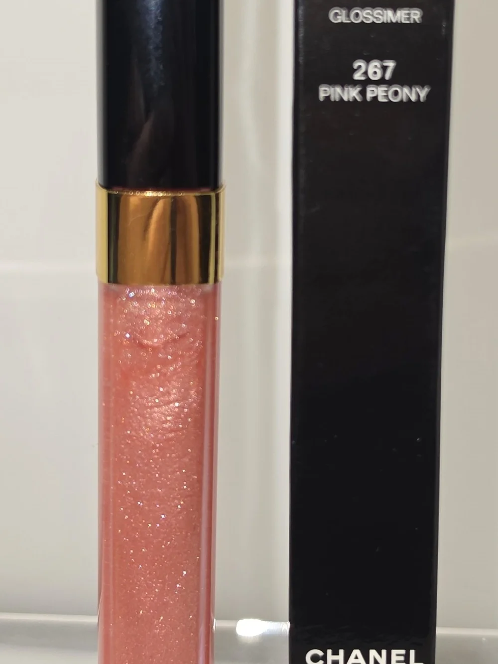 DISCONTINUED CHANEL Lèvres Scintillantes Glossimer- 267 Pink Peony